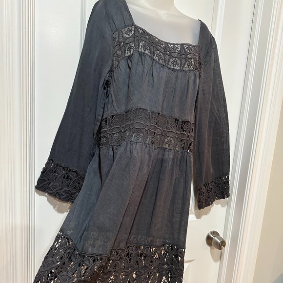 Free People Dresses & Skirts - Free People Linen/Cotton Charcoal Gray Dress w/Embroidered Trim Size L